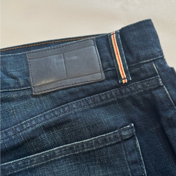 Tommy Hilfiger Classic Jeans 34x30 - Picture 2 of 5